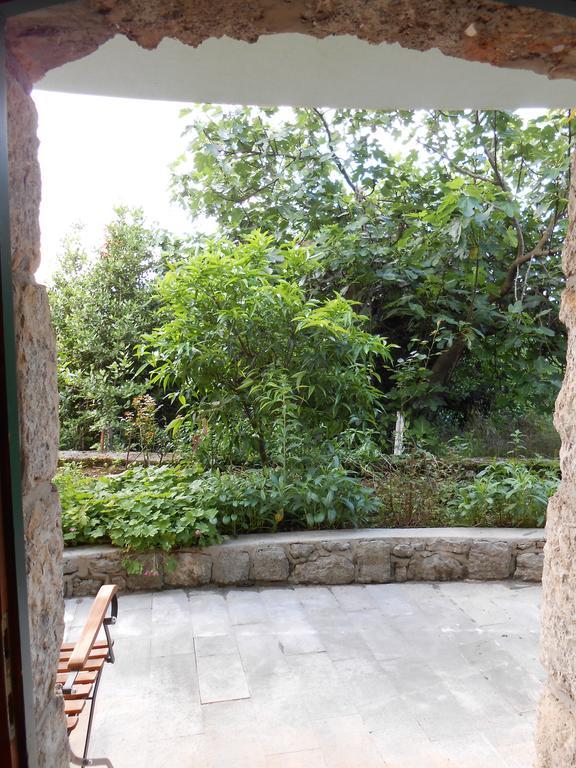 Tranquity Studio Apartment Ika Ловран Екстериор снимка